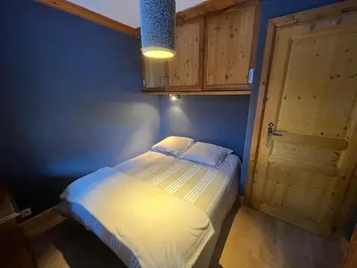 Un ou plusieurs lits dans un hébergement de l'établissement Adorable 30m2 Coeur de Val 1 chambre 2 lits
