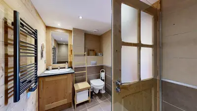 Salle de bains dans l'établissement Elégant logement, Superbe vue