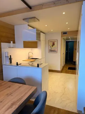 Cuisine ou kitchenette dans l'établissement Situé au cœur des Arcs 2000-Résidence Le Varet-