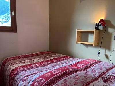 Un ou plusieurs lits dans un hébergement de l'établissement Appartement ensoleillé pour 4 personnes - FR-1-464-220