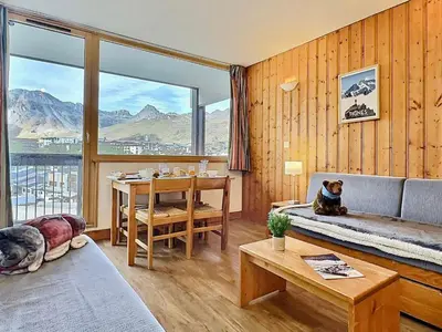 Vue générale sur la montagne ou vue sur la montagne depuis l'appartement