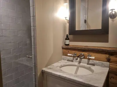 Salle de bains dans l'établissement Appartement à Tignes - 5 pers, 41m², proche montagne - FR-1-449-191