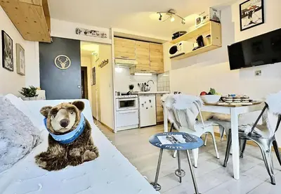 Cuisine ou kitchenette dans l'établissement Résidence Home Club - Studio cabine très agréable, exposé plein Sud avec vue sur la Grande Motte MAE-2964
