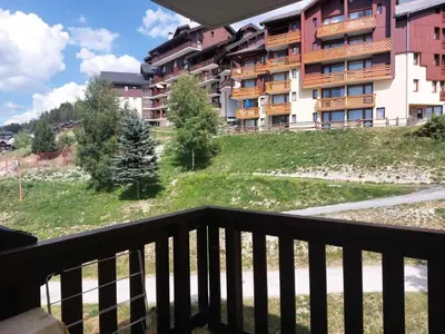 Balcon ou terrasse dans l'établissement Résidence Praz De L'ours 2 - Studio 4 personnes à Vallandry en centre station et proche des pistes MAE-4004