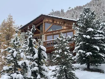 L'établissement Appartement spacieux avec sauna, cheminée, wifi et garage - Val d'Isère - FR-1-694-336 en hiver