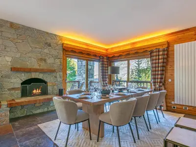 Plan de l'établissement Appartement spacieux avec sauna, cheminée, wifi et garage - Val d'Isère - FR-1-694-336