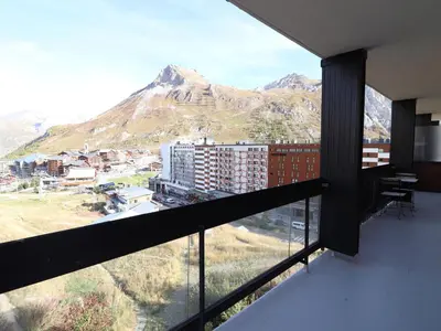 Vue générale sur la montagne ou vue sur la montagne depuis l'appartement