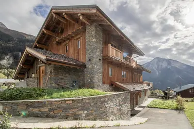 Vue générale sur la montagne ou vue sur la montagne depuis l'appartement