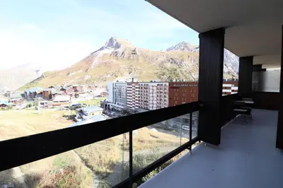 Vue générale sur la montagne ou vue sur la montagne depuis l'appartement