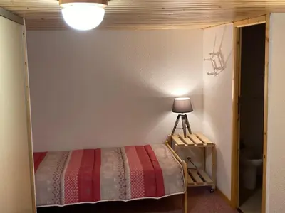 Un ou plusieurs lits dans un hébergement de l'établissement Duplex cosy à Termignon-Val Cenis, 7 pers, au pied des pistes, balcon, garage, Wi-Fi gratuit - FR-1-508-295