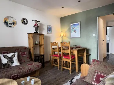 Coin salon dans l'établissement Sefcotel - Studio Cabine COSY MAE-3024