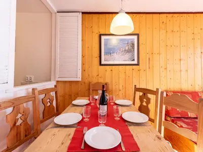 Boissons dans l'établissement Apartment Le Grand Tichot A et B - Val Claret-17 by Interhome