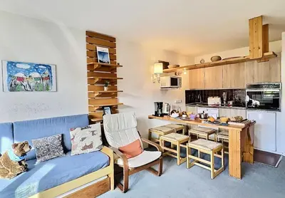 Cuisine ou kitchenette dans l'établissement Résidence Le Villaret - 2 pièces spacieux pour 5 personnes situé au pied des pistes de 
