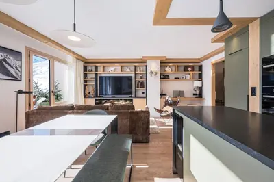 Cuisine ou kitchenette dans l'établissement Tignes le Lac - Appartement 8p - Pied des pistes