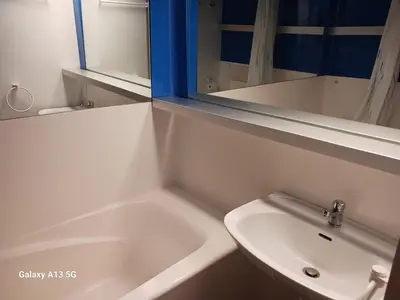 Salle de bains dans l'établissement Appartement 3 pièces pour 4 pers. à Arc 1800, balcon exposé Sud-Ouest, WiFi - FR-1-411-912