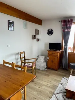Télévision ou salle de divertissement dans l'établissement Résidence Carene - Appartement · Proche des pistes · Balcon MAE-8151