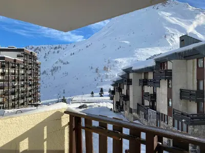 Vue générale sur la montagne ou vue sur la montagne depuis l'appartement