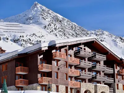 Vue générale sur la montagne ou vue sur la montagne depuis l'appartement