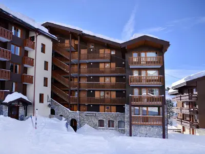 L'établissement Appartement cosy, accès direct pistes, balcon, 5 personnes - FR-1-181-2760 en hiver