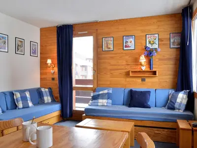 Coin salon dans l'établissement Appartement tout confort Accès direct aux pistes Vue pistes Balcon - FR-1-181-2773