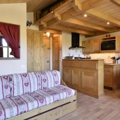 Résidence Croix Du Sud - Magnifique studio rénové · Coeur de station · Vue pistes · Balcon MAE-6311