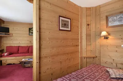 Télévision ou salle de divertissement dans l'établissement Résidence Callisto - Charmant appartement · Accès direct aux pistes · Vue pistes MAE-6401