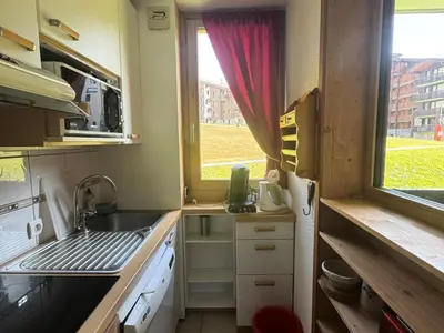Cuisine ou kitchenette dans l'établissement Résidence Agate - Studio divisible tout confort · Accès direct aux pistes · Vue pistes MAE-6471