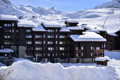 Vue générale sur la montagne ou vue sur la montagne depuis l'appartement