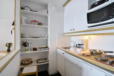 Cuisine ou kitchenette dans l'établissement Résidence Licorne - Appartement tout confort divisible · Accès direct aux pistes · Balcon MAE-6541