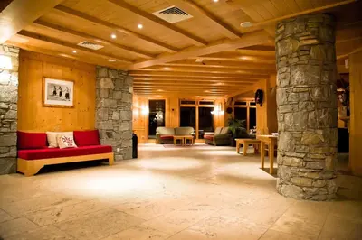 Coin salon dans l'établissement Les Alpages d'Herbefin