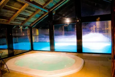 Piscine de l'établissement Les Alpages d'Herbefin ou située à proximité