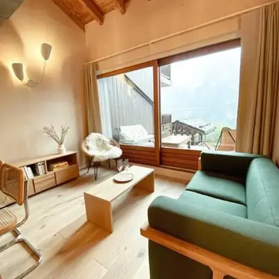 Chalet Mélèze skis aux pieds Alpes