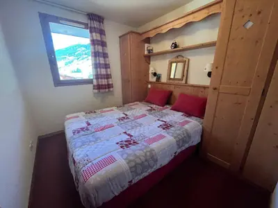 Plan de l'établissement Appartement à Lanslebourg-Val Cenis, résidence Les Alpages, 4 pers, piscine, sauna, parking inclus - FR-1-508-286