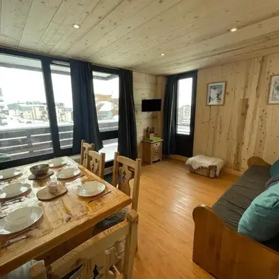 Studio rénové avec Balcon