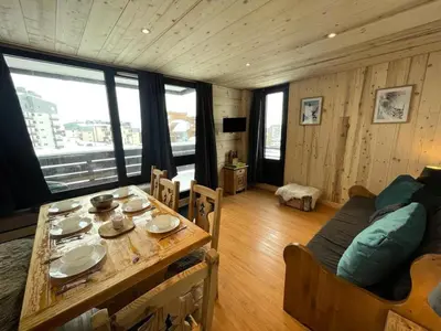 Coin salon dans l'établissement Résidence Sefcotel - Studio rénové·Pieds des pistes ·Balcon MAE-8201