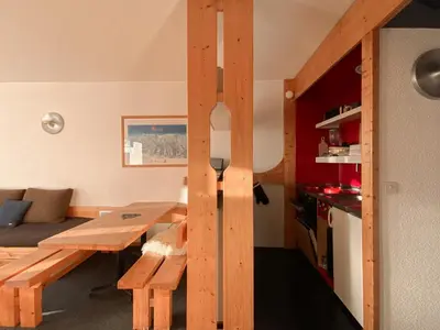 Cuisine ou kitchenette dans l'établissement Appartement Perriand Les Arcs 1800