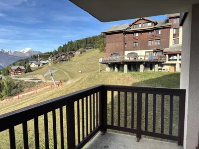 Vue générale sur la montagne ou vue sur la montagne depuis l'appartement