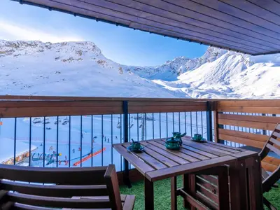 Vue générale sur la montagne ou vue sur la montagne depuis l'appartement