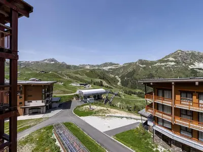 Vue générale sur la montagne ou vue sur la montagne depuis l'appartement