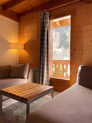 Un ou plusieurs lits dans un hébergement de l'établissement Chalet le Génépi 4-6 pers