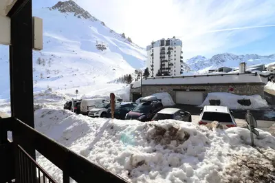 L'établissement Résidence Home Club - Studio rénové · proche piste et commerce · balcon MAE-9081 en hiver