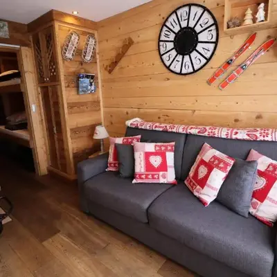 Résidence Home Club - Studio rénové · proche piste et commerce · balcon MAE-9081