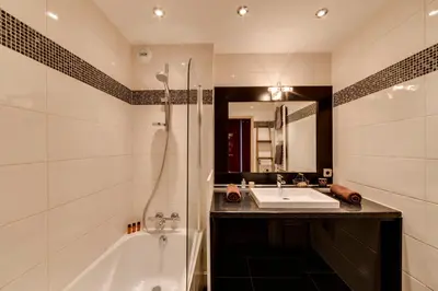 Salle de bains dans l'établissement Grand Paradis