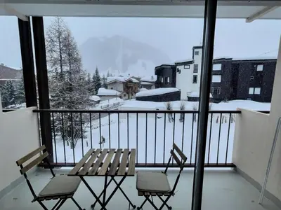 Vue générale sur la montagne ou vue sur la montagne depuis l'appartement
