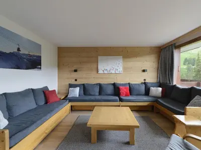 Plan de l'établissement Appartement rénové au pied des pistes pour 7 personnes - FR-1-181-2741