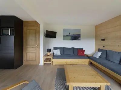 Plan de l'établissement Appartement rénové au pied des pistes pour 7 personnes - FR-1-181-2741
