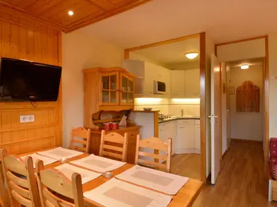 Cuisine ou kitchenette dans l'établissement Appartement confortable 3 pièces pour 6/7 pers, animaux admis - FR-1-181-2767