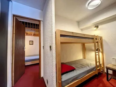 Un ou plusieurs lits dans un hébergement de l'établissement Appartement Centre Station Val-d'Isère pour 6 pers, 2 pièces - FR-1-518-153