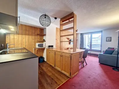 Cuisine ou kitchenette dans l'établissement Appartement Centre Station Val-d'Isère pour 6 pers, 2 pièces - FR-1-518-153