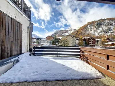 Vue générale sur la montagne ou vue sur la montagne depuis l'appartement
